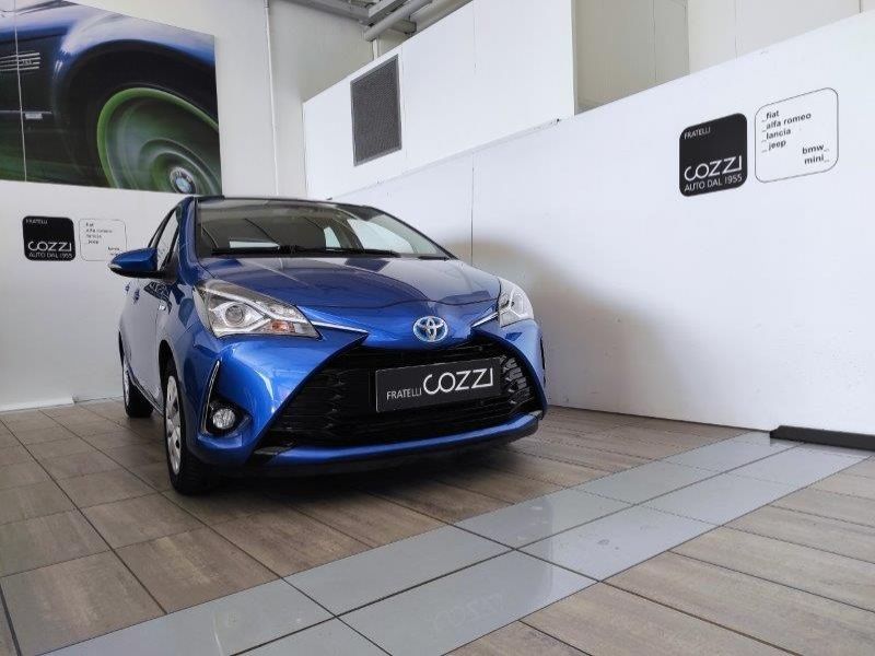 TOYOTA Yaris 3ª serie Yaris 1.5 Hybrid 5 porte Cool - Cozzi