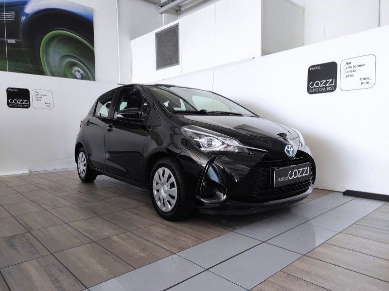 TOYOTA Yaris 3ª serie Yaris 1.5 Hybrid 5 porte Cool - Cozzi